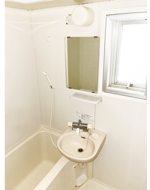 バス・シャワールーム　清潔感のある快適バスルーム♪