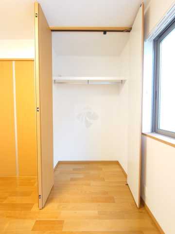 収納　別部屋参考写真