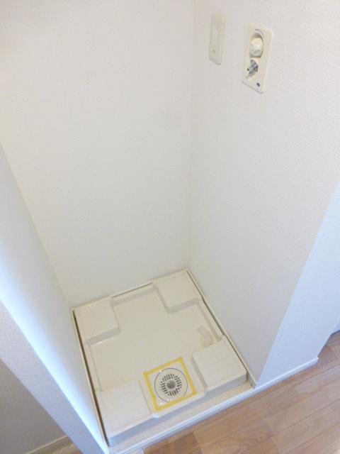 その他設備　洗濯機置場※別部屋参考写真