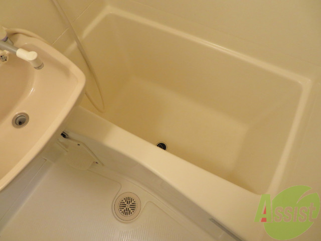 バス・シャワールーム　バスルームはこちらです。日々の疲れを癒してください