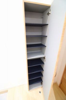 収納　十分な収納スペースがあります