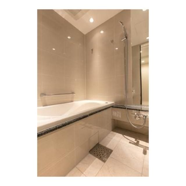 バス・シャワールーム　※写真は同タイプ住戸です。