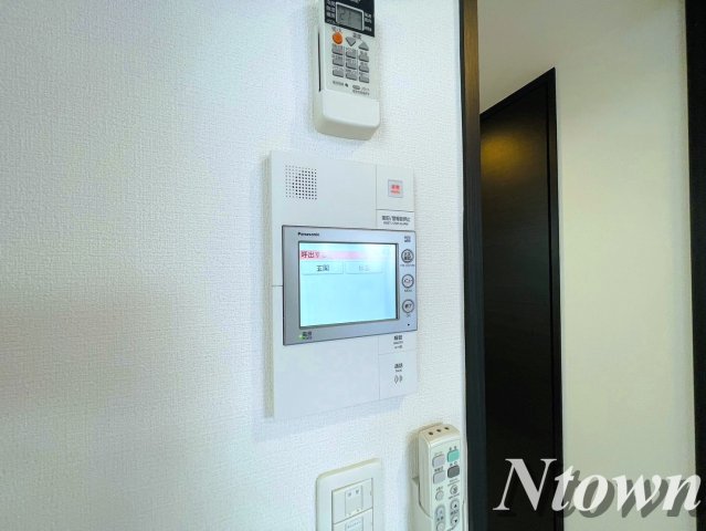 セキュリティ　モニター付きインターホンです
