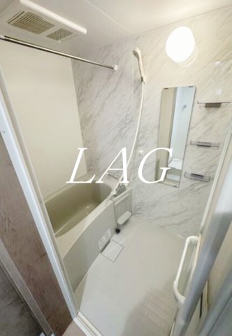 バス・シャワールーム　お風呂です。