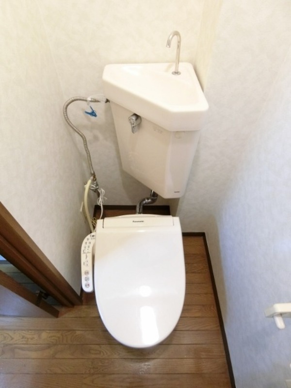 トイレ　図面と現状に相違がある場合には現状を優先