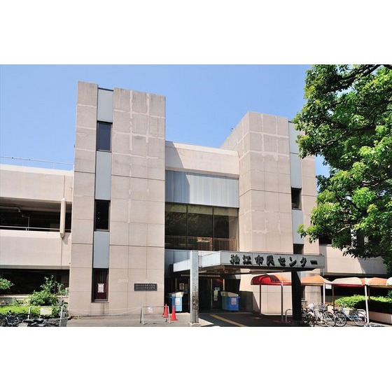 図書館　狛江市立中央図書館（図書館）まで982m