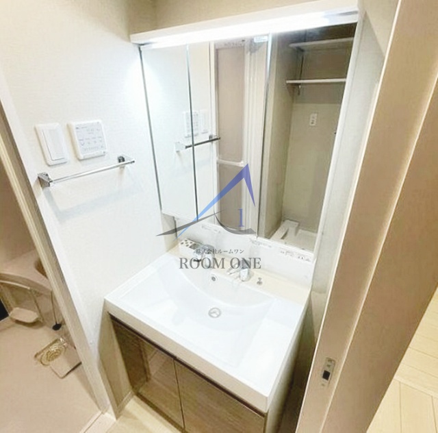 洗面設備　洗面台です。