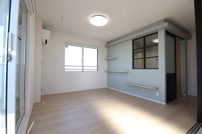 居室・リビング　リビング全景