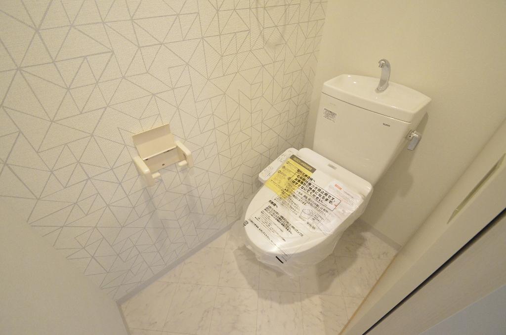 トイレ　シャワー付トイレ
