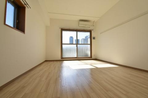 居室・リビング　室内（イメージ）