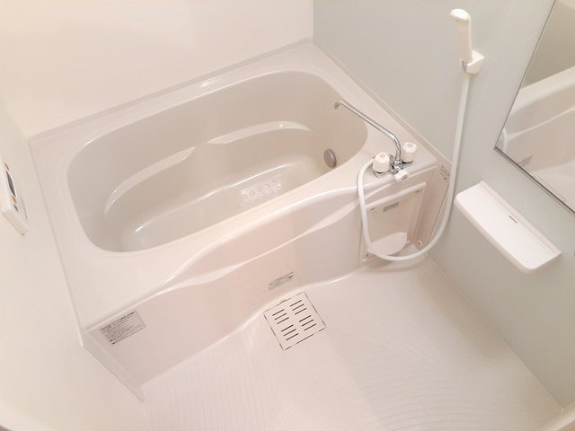 バス・シャワールーム　日々の暮らしに欠かせないお風呂です