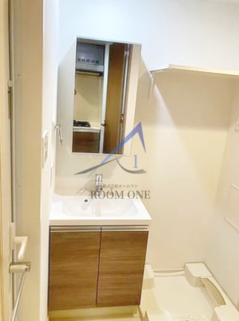 洗面設備　洗面台です。