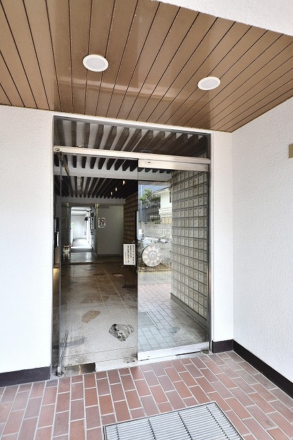 エントランス　エントランス