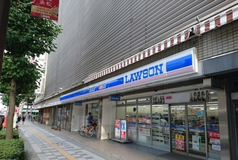 コンビニ　ローソン浜松田町店（コンビニ）まで174m