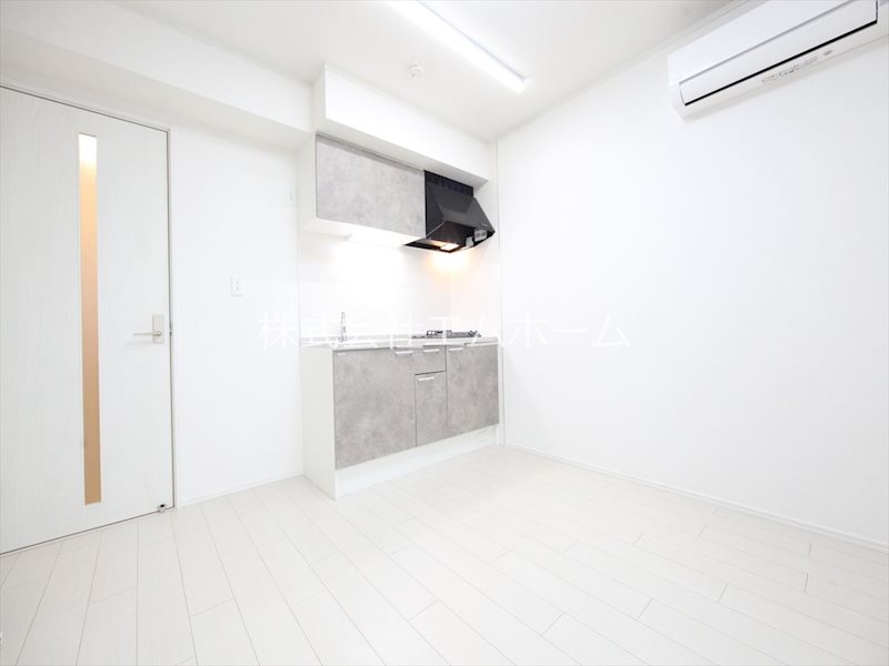 居室・リビング　ＤＫ5.7帖　エアコン付