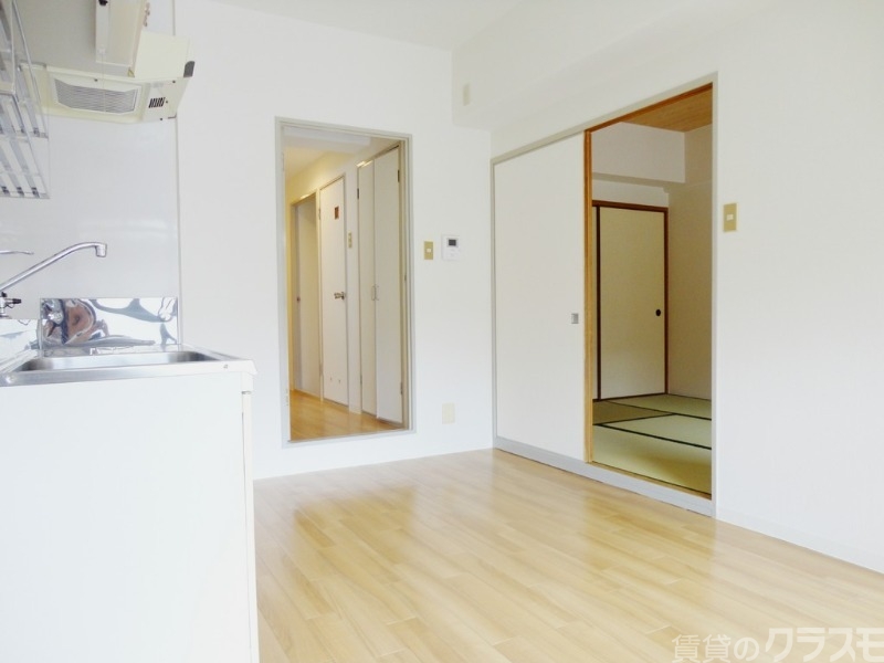 居室・リビング　明るいリビングですね！