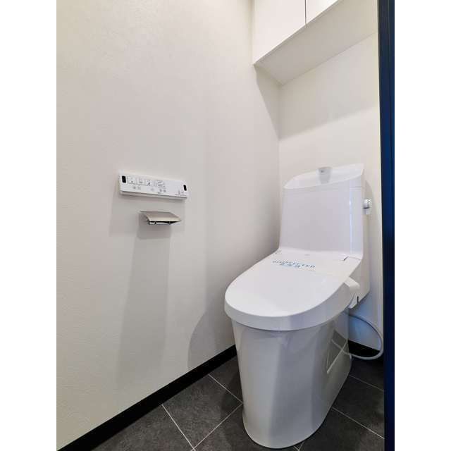 トイレ　※別部屋参考写真