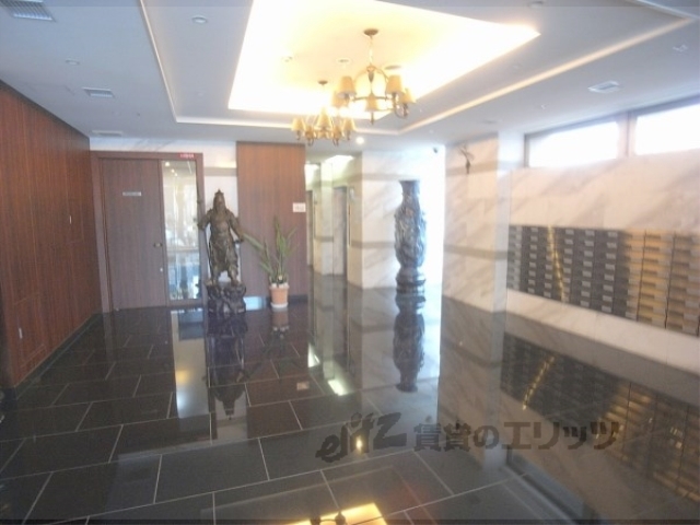 ロビー　ロビー