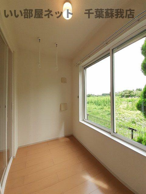 バルコニー　バルコニーがあります