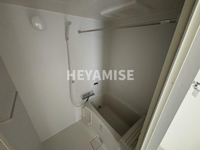 バス・シャワールーム　同物件同室タイプの写真でございます※現況を優先します※