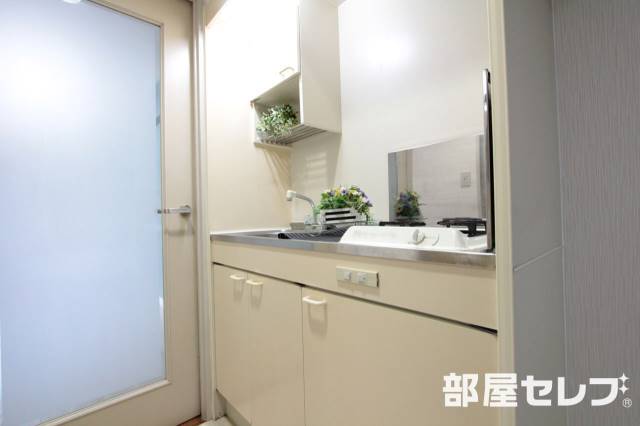 キッチン　コンパクトサイズのキッチン