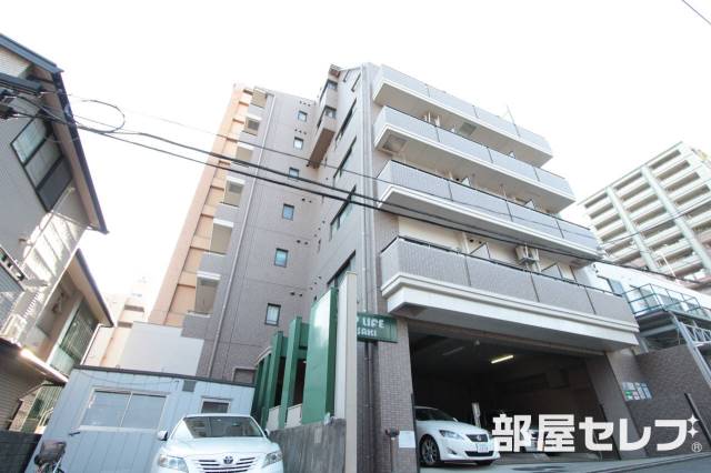 建物外観　外壁の綺麗なマンションです