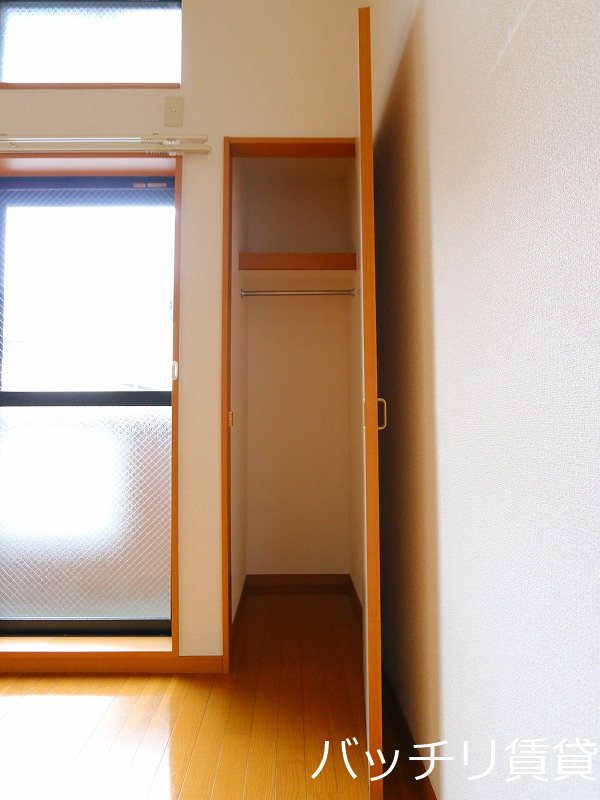 収納　同型タイプの為、現状を優先致します。