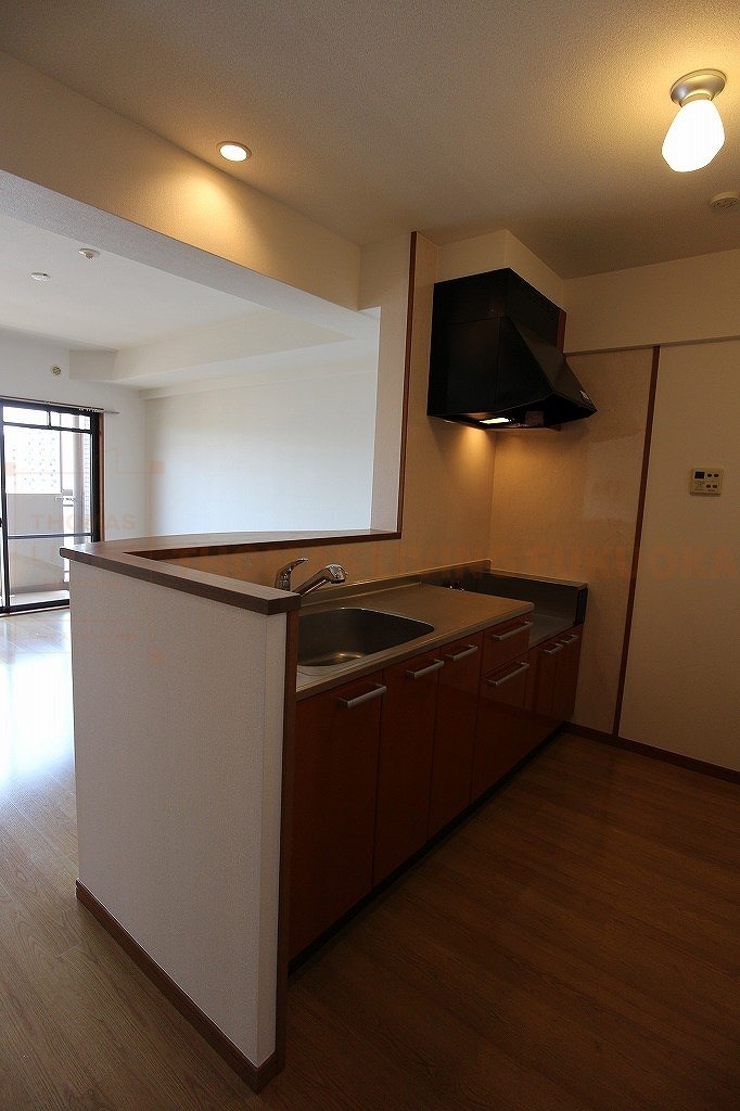 キッチン　キッチン　※別号室参考写真