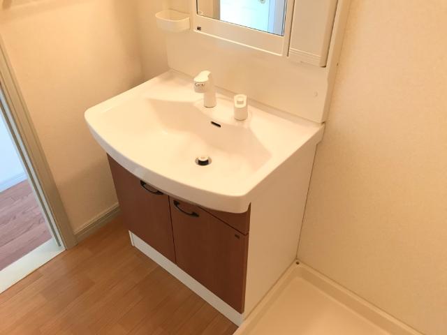 洗面設備　洗髪洗面化粧台