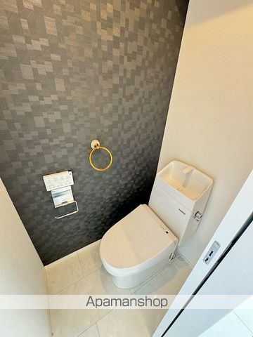 ＪＲ日豊本線 隼人駅 徒歩11分 2階建 築3年のトイレ写真