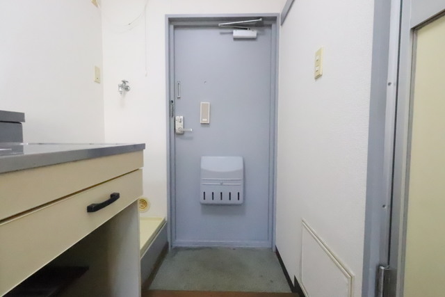 玄関　上階の写真です。