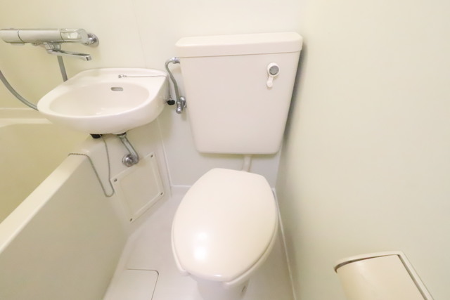 トイレ　上階の写真です。