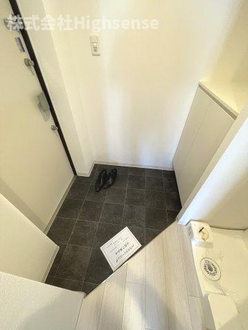 玄関　収納もある玄関です