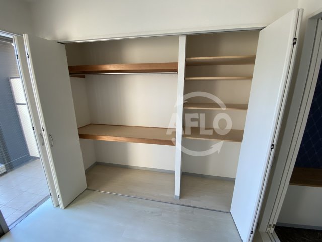 収納　ノースヴィレッジ壱番館　クローゼット