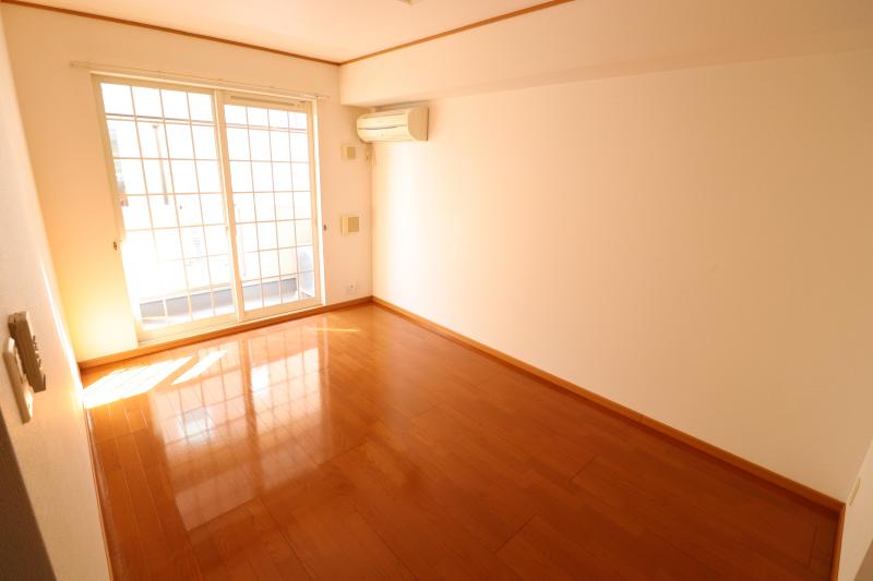 その他設備　リビングのエアコン