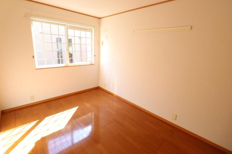 その他部屋・スペース　洋室6帖