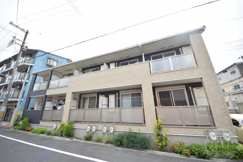 建物外観　スッキリ綺麗な外観です