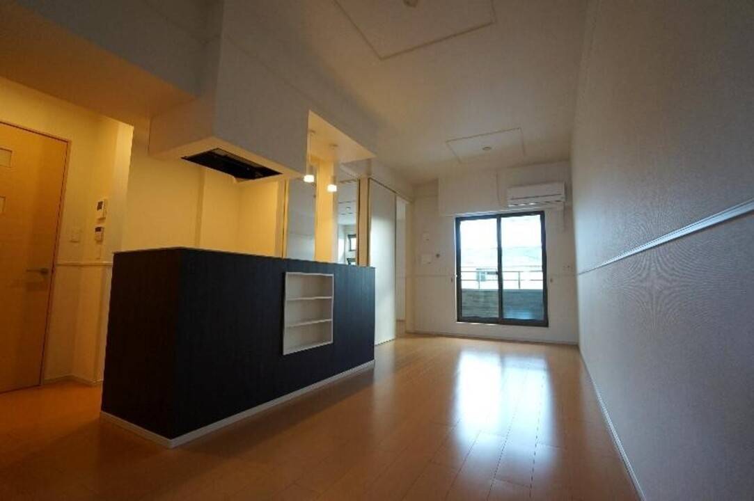 居室・リビング　リビング