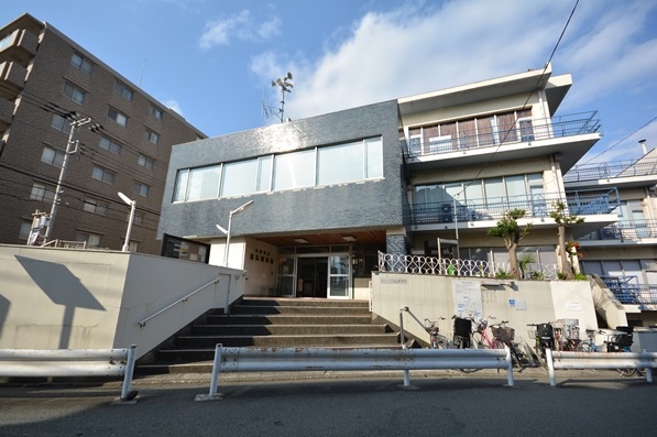 図書館　大田区立馬込図書館（図書館）まで315m