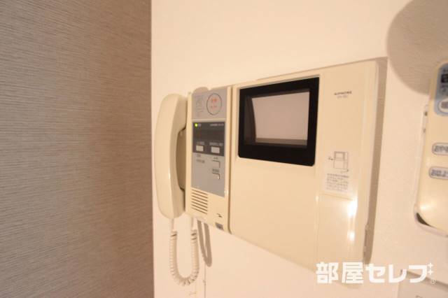 セキュリティ　オートロック付きで安心です