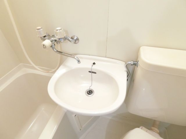 洗面設備　同マンションイメージ