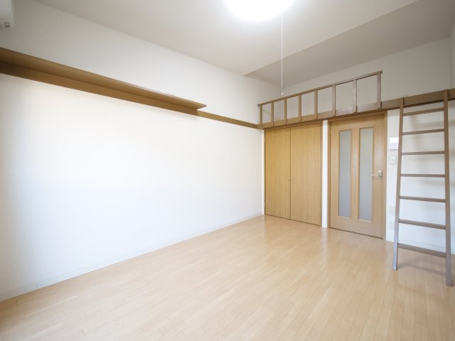 居室・リビング　※写真は別の部屋のものです。