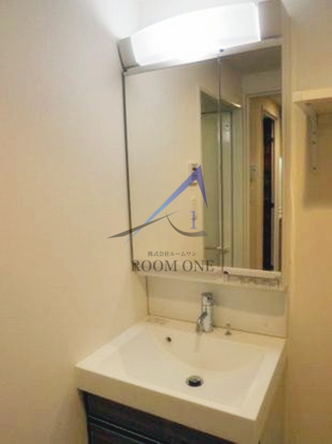 洗面設備　洗面台です。