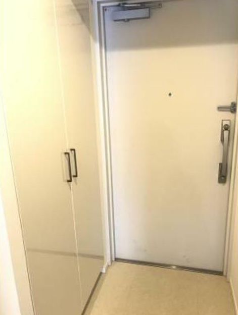 玄関　パークアクシス横濱関内SQUARE