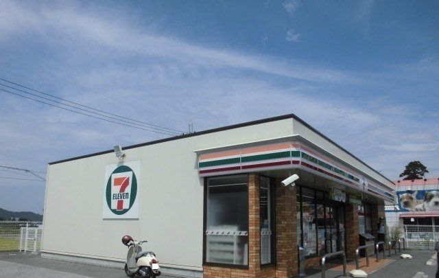 コンビニ　セブンイレブン五個荘南店様（コンビニ）まで350m
