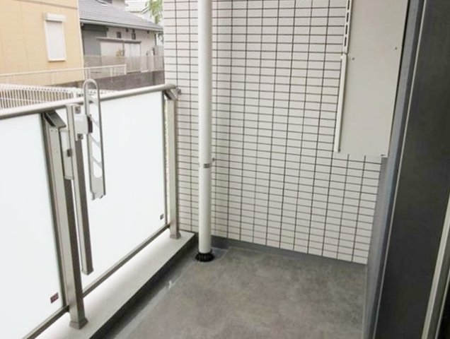 バルコニー　暖かな日差しのふりそそぐバルコニー♪