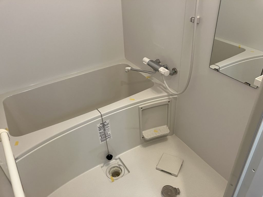 バス・シャワールーム　バス