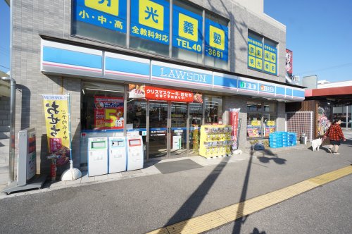 コンビニ　ローソン 八幡宿駅前店（コンビニ）まで442m