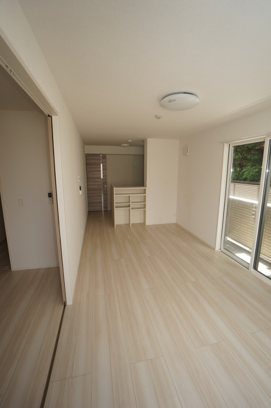 居室・リビング　他号室の写真になります。