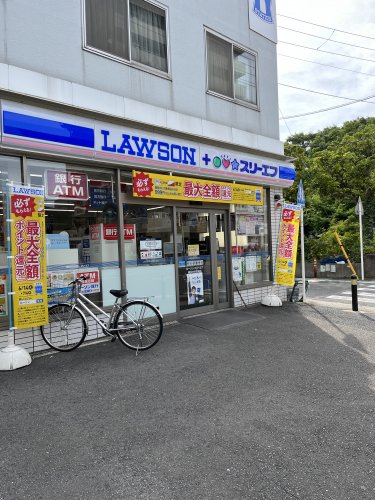 コンビニ　ローソン・スリーエフ 横浜中央市場店（コンビニ）まで155m